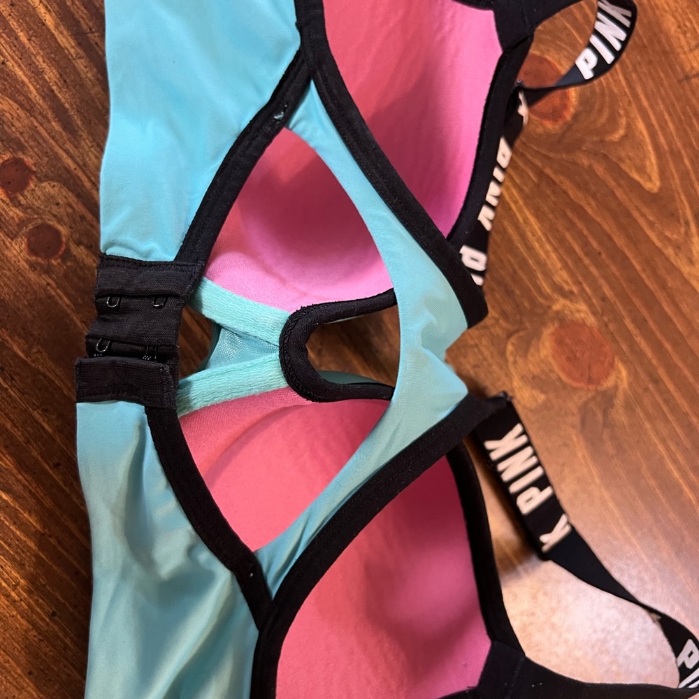 Victoria’s Secret Pink Sports Bra - Picture 6 of 6